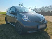 Gebraucht Toyota Aygo 68 PS (50 kW) 2007 Grau Kleinwagen