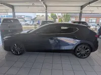 Gebraucht Mazda 3 Selection 122 PS (89 kW) 2023 Blau Limousine