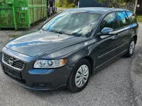Gebraucht Volvo V50 109 PS (80 kW) 2010 Braun Kombi