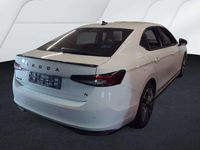 Gebraucht Skoda Superb SportLine 204 PS (150 kW) 2025 Weiß Limousine