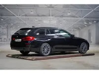 Gebraucht BMW 520 Sport Line 184 PS (135 kW) 2019 Schwarz Kombi