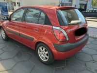 Second-hand Kia Rio 95 CP (69 kW) 2009 Roșu Berlinǎ