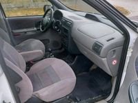 Gebraucht Opel Sintra 1999 Weiß Van / Kleinbus