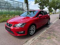 Gebraucht Seat Leon FR 150 PS (110 kW) 2015 Rojo emocion Coupé