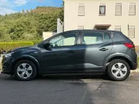 Gebraucht Dacia Sandero Essentiel 67 PS (49 kW) 2023 Grau Kleinwagen