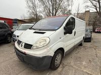 Gebraucht Renault Trafic 114 PS (83 kW) 2011 Weiß Van / Kleinbus
