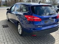 Second-hand Ford Focus Titanium 125 CP (91 kW) 2017 Albastru Berlinǎ