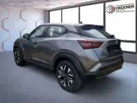 Neu Nissan Juke Acenta 114 PS (83 kW) 2025 Grau SUV