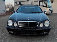 Gebraucht Mercedes CLK320 Avantgarde 218 PS (160 kW) 2001 Schwarz Cabrio