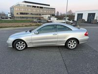 Gebraucht Mercedes CLK320 Elegance 218 PS (160 kW) 2004 Silber Coupé