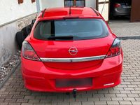 Gebraucht Opel Astra GTC 66 PS (48 kW) 2009 Rot Kleinwagen