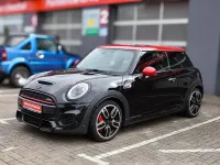 Używany Mini John Cooper Works 231 KM (169 kW) 2016 Czarny Hatchback
