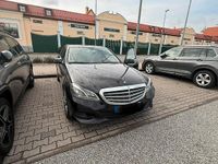 Gebraucht Mercedes E200 Avantgarde 136 PS (100 kW) 2014 Schwarz Limousine