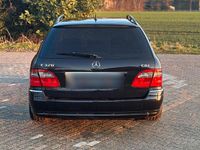 Gebraucht Mercedes E320 224 PS (164 kW) 2006 Schwarz Kombi