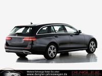 Gebraucht Mercedes E220 Avantgarde 200 PS (147 kW) 2022 Schwarz Limousine