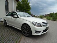 Gebraucht Mercedes C300 Avantgarde 231 PS (169 kW) 2011 Calcitweiss  unilack Limousine