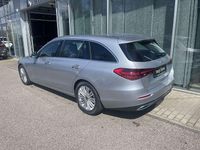Gebraucht Mercedes C180 Avantgarde 170 PS (125 kW) 2025 Lack hightechsilber Kombi
