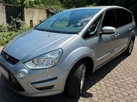 Gebraucht Ford S-MAX Titanium 140 PS (102 kW) 2014 Grau Van / Kleinbus