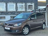 Gebraucht VW Touran Cup 105 PS (77 kW) 2014 Braun Van / Kleinbus