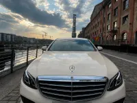 Gebraucht Mercedes E200 150 PS (110 kW) 2019 Andere farben Limousine