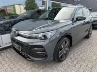 Gebraucht VW Tiguan R-line 265 PS (194 kW) 2025 Delfingrau SUV