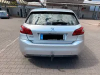 Gebraucht Peugeot 308 Active 125 PS (91 kW) 2014 Grau Limousine