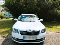 Gebraucht Skoda Superb 140 PS (102 kW) 2015 Weiß Kombi