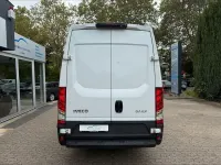 Gebraucht Iveco Daily 155 PS (114 kW) 2022 Weiß Van / Kleinbus