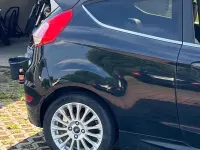 Gebraucht Ford Fiesta Titanium 101 PS (74 kW) 2013 Schwarz Kleinwagen