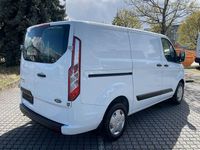 Gebraucht Ford Transit Custom 105 PS (77 kW) 2021 Weiß Van / Kleinbus