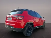 Käytetty Jeep Compass Summit 130 HP (95 kW) 2023 Punainen Katumaasturi