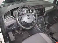 Gebraucht VW Touran 110 PS (80 kW) 2019 Pure white Van / Kleinbus