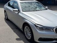 Second-hand BMW 740 320 CP (235 kW) 2016 Argintiu Berlinǎ