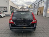 Gebraucht Volvo V70 145 PS (106 kW) 2009 Blau Kombi