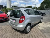 Gebraucht Mercedes A160 95 PS (69 kW) 2009 Polarsilber  metalliclack Kleinwagen
