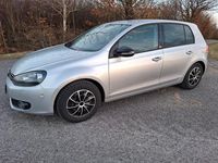 Gebraucht VW Golf VI 86 PS (63 kW) 2011 Silber Kleinwagen