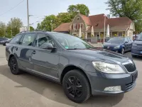 Gebraucht Skoda Octavia 105 PS (77 kW) 2012 Grau Kombi