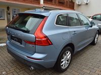 Gebraucht Volvo XC60 Momentum 197 PS (144 kW) 2019 Blau SUV