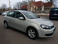 Gebraucht VW Golf VII Trendline 105 PS (77 kW) 2012 Silber Limousine