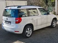 Używany Skoda Yeti Active 105 KM (77 kW) 2014 Biały SUV