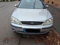 Gebraucht Ford Mondeo Futura 110 PS (80 kW) 2002 Silber Limousine