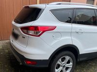 Gebraucht Ford Kuga 150 PS (110 kW) 2014 Weiß SUV