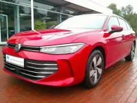 Gebraucht VW Passat Business 150 PS (110 kW) 2025 Rot Kombi