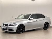 Gebraucht BMW 325 Performance 197 PS (144 kW) 2007 Titansilber metallic Limousine