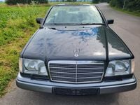 Gebraucht Mercedes E320 220 PS (161 kW) 1995 Schwarz Cabrio