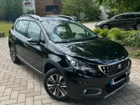 Second-hand Peugeot 2008 110 CP (80 kW) 2017 Negru SUV