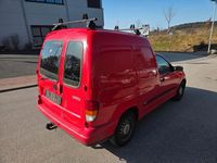 Gebraucht VW Caddy 60 PS (44 kW) 2002 Rot Van / Kleinbus