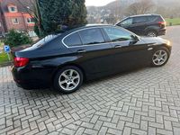 Gebraucht BMW 530 245 PS (180 kW) 2011 Schwarz Limousine