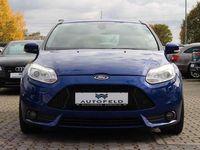 Gebraucht Ford Focus ST 250 PS (183 kW) 2012 Blau Limousine