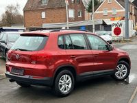 Gebraucht VW Tiguan Trendline 110 PS (80 kW) 2014 Rot SUV